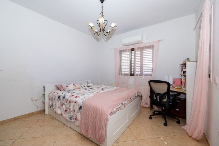 Image No.37-4 Bed Villa for sale