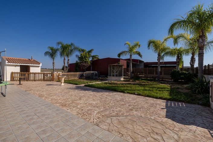 Image No.9-4 Bed Villa for sale