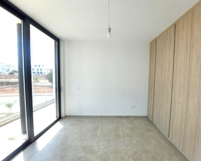 Image No.24-3 Bed Villa for sale