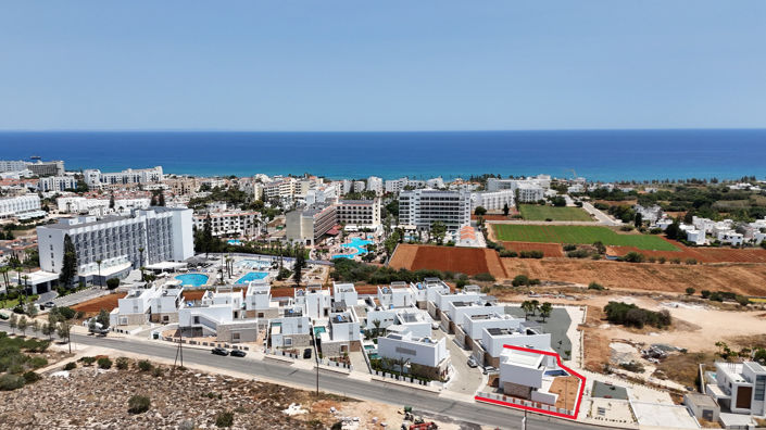 Image No.3-3 Bed Villa for sale