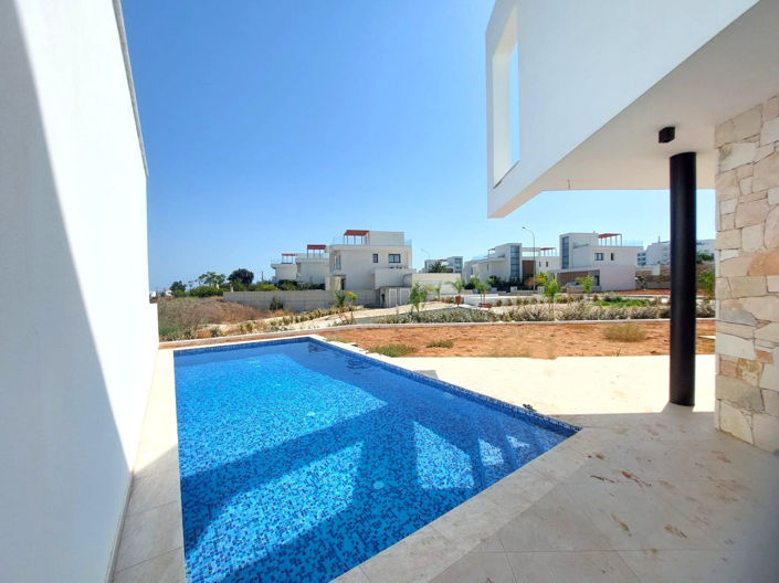 Image No.6-3 Bed Villa for sale
