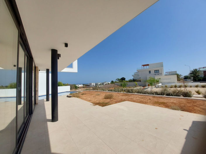 Image No.7-3 Bed Villa for sale