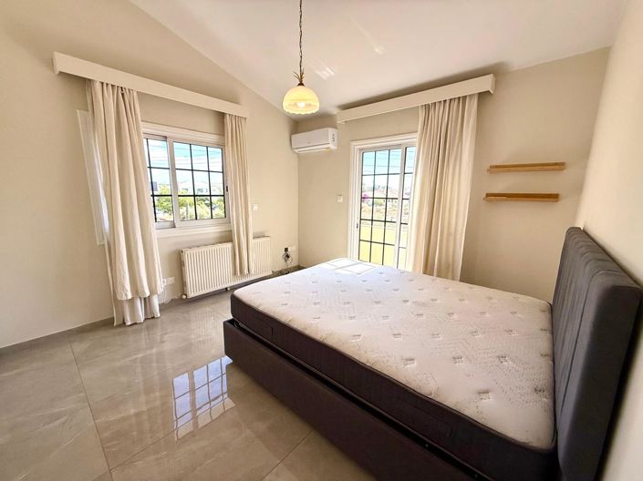 Image No.11-4 Bed Villa for sale