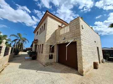 1-villa-ayia-thekla-10250-13