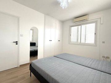 1-apt-pervolia-10287-4