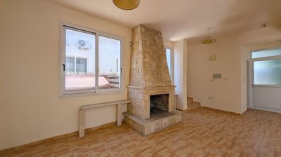 1-villa-pernera-9808-8