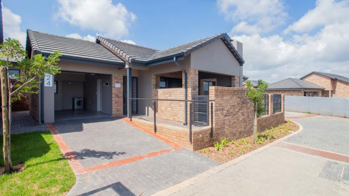 Image No.3-2 Bed Cottage for sale