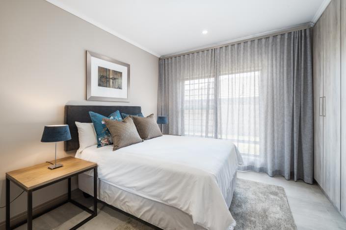 Image No.10-3 Bed House for sale