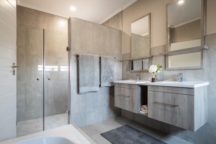 Image No.17-3 Bed House for sale