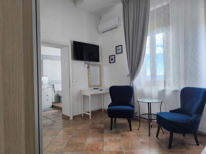 Image No.23-2 Bed Villa for sale