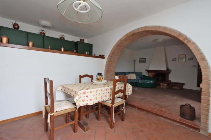 Image No.6-2 Bed House for sale