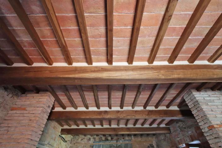 Image No.22-7 Bed House for sale