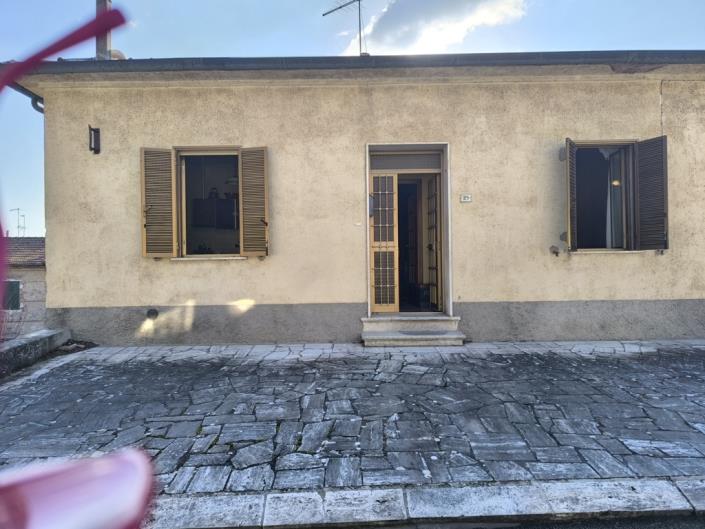 Image No.3-2 Bed House for sale