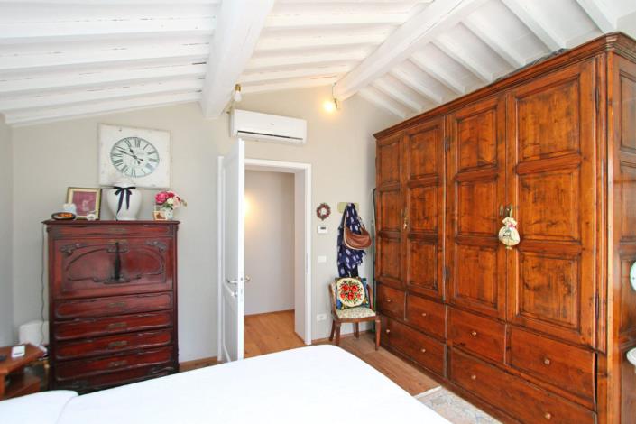 Image No.23-2 Bed Apartment for sale