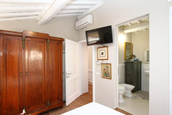 Image No.28-2 Bed Apartment for sale