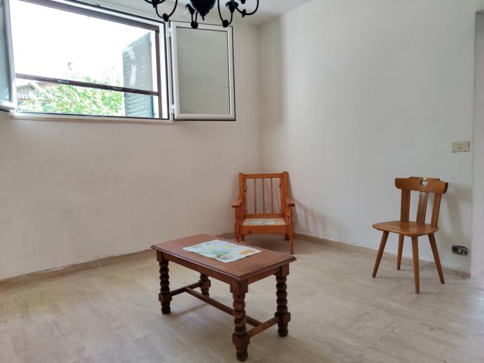 Image No.26-3 Bed Farmhouse for sale