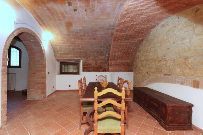 Image No.23-2 Bed Apartment for sale