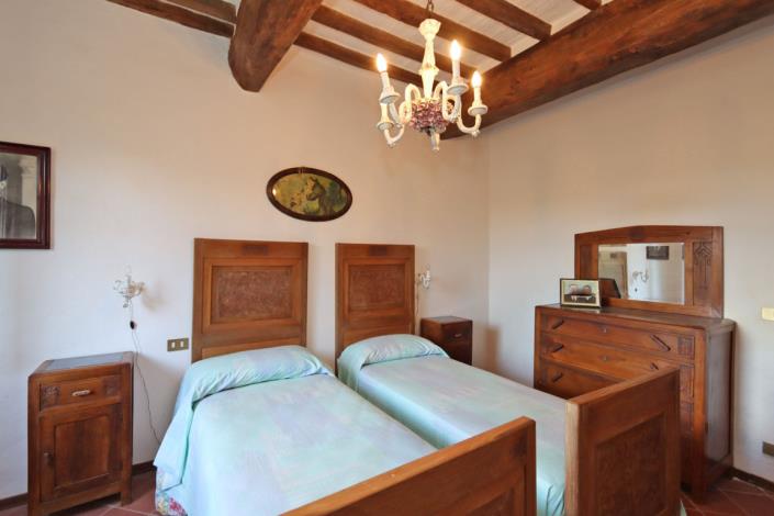 Image No.28-2 Bed Apartment for sale