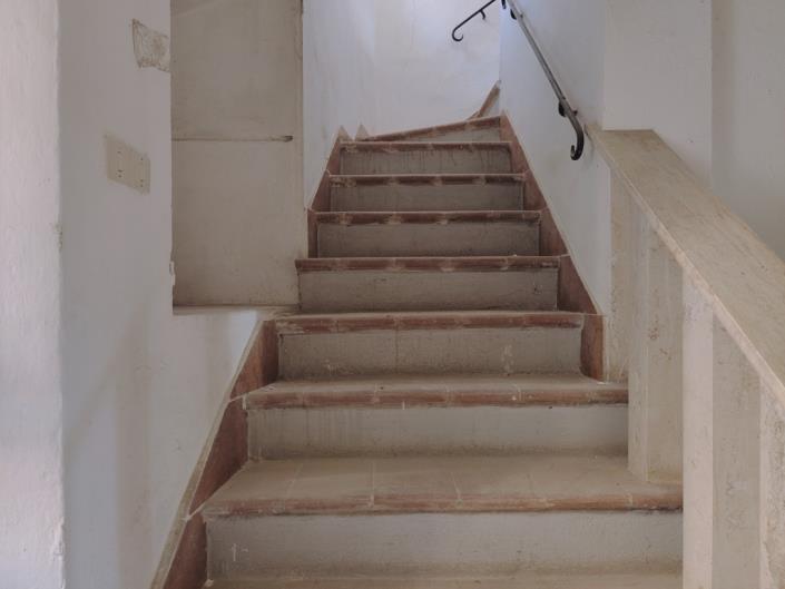 Image No.12-2 Bed Townhouse for sale