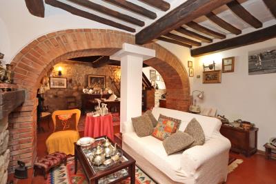 Appartament_In_Historic_Center_For_Sale--3-