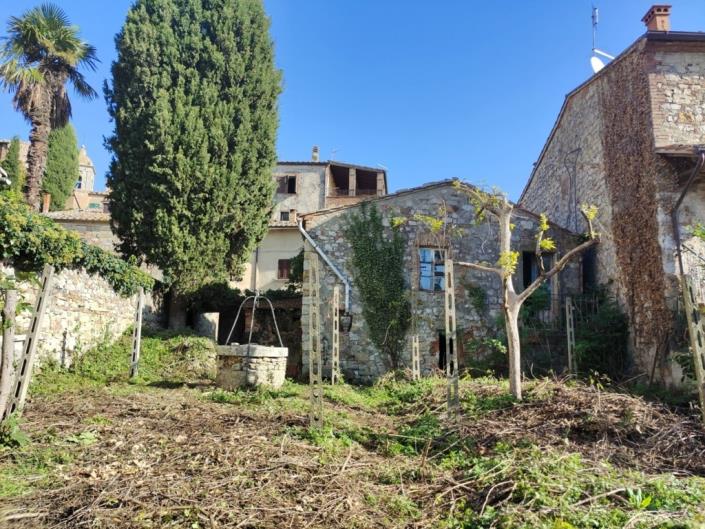 Image No.1-2 Bed Villa for sale