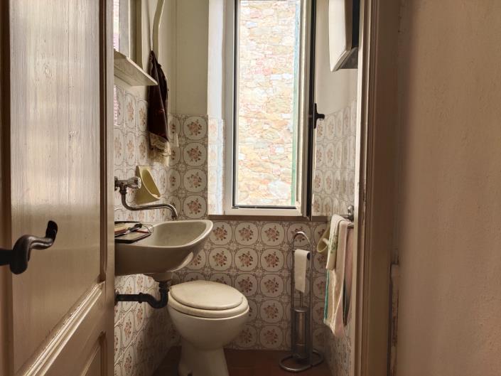 Image No.31-3 Bed Townhouse for sale