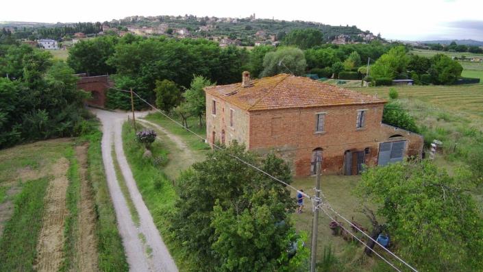 Image No.30-6 Bed Farmhouse for sale