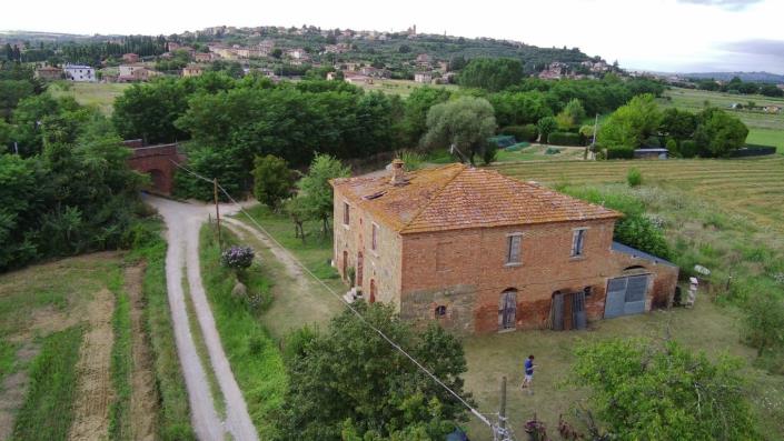 Image No.31-6 Bed Farmhouse for sale