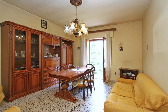 Image No.8-4 Bed Country House for sale