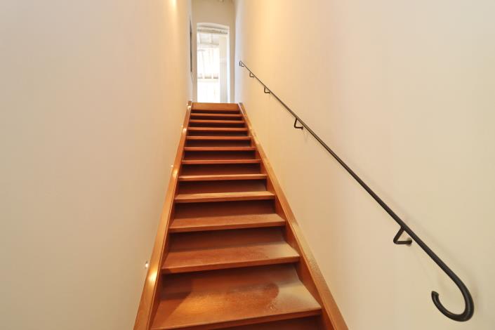 Image No.33-2 Bed Townhouse for sale