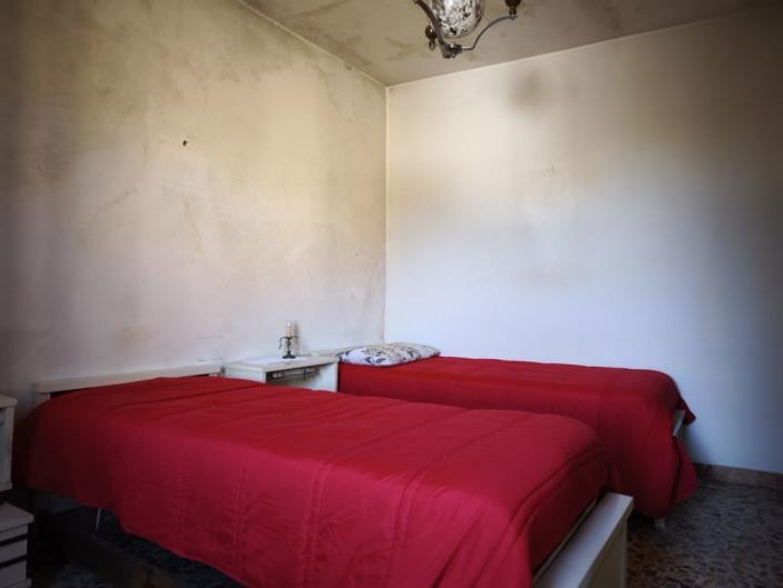 Image No.20-3 Bed Apartment for sale