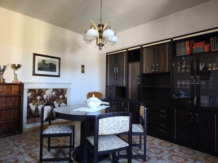 Image No.22-3 Bed Apartment for sale