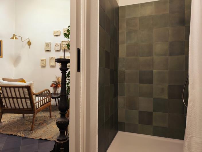 Image No.13-2 Bed Apartment for sale