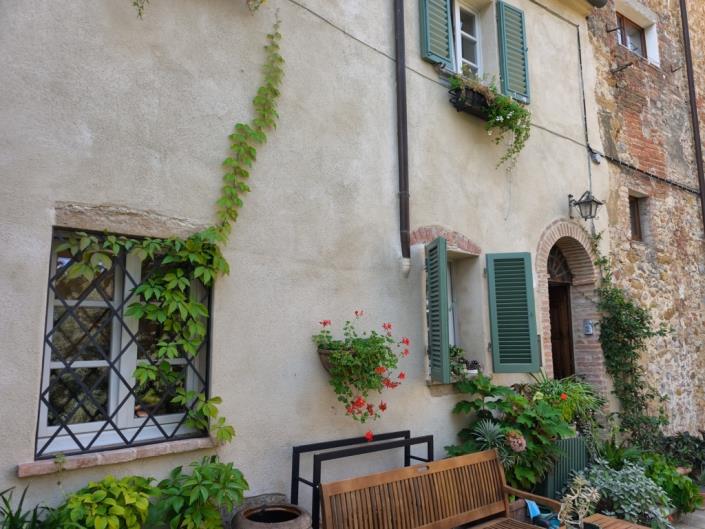 Image No.19-2 Bed Apartment for sale