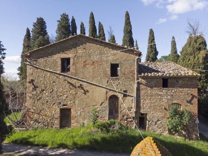 Image No.28-8 Bed Farmhouse for sale