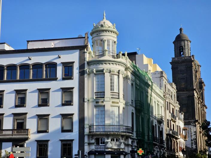 Image No.2-3 Bed Flat for sale