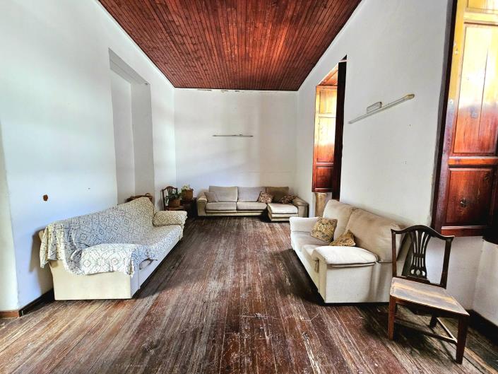 Image No.58-15 Bed Mansion for sale