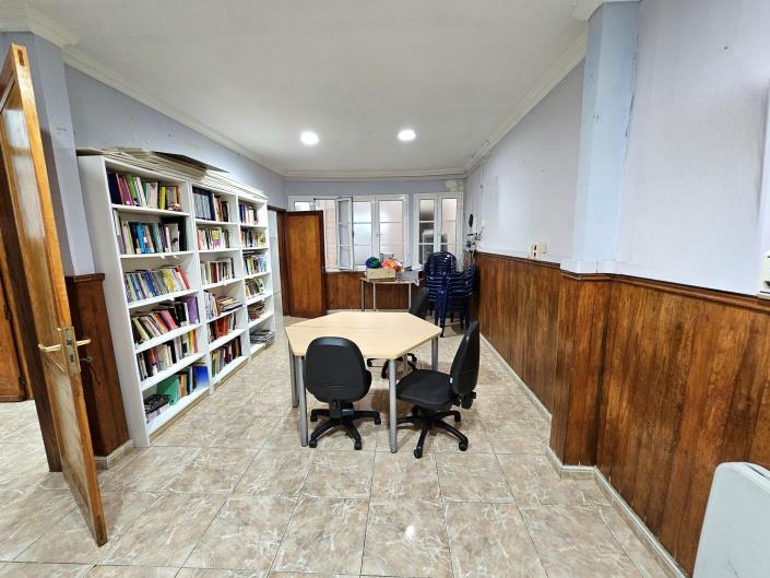 Image No.9-5 Bed Apartment for sale