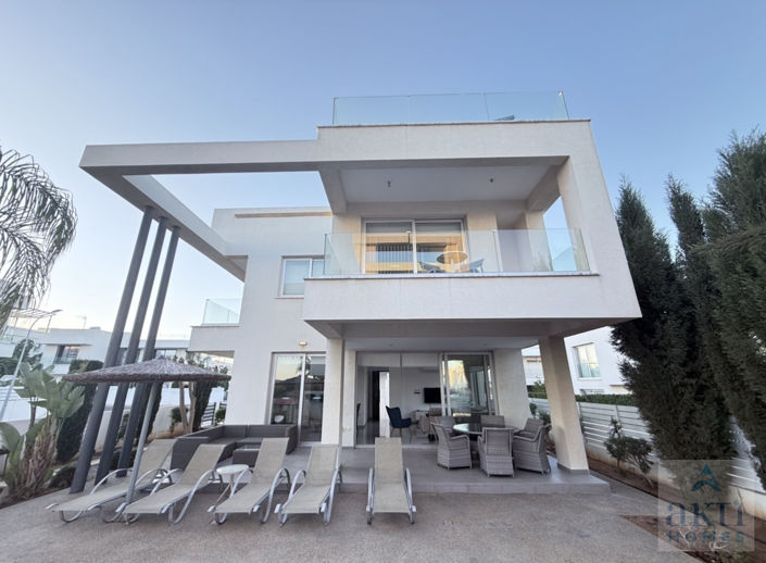 Image No.24-3 Bed Villa for sale