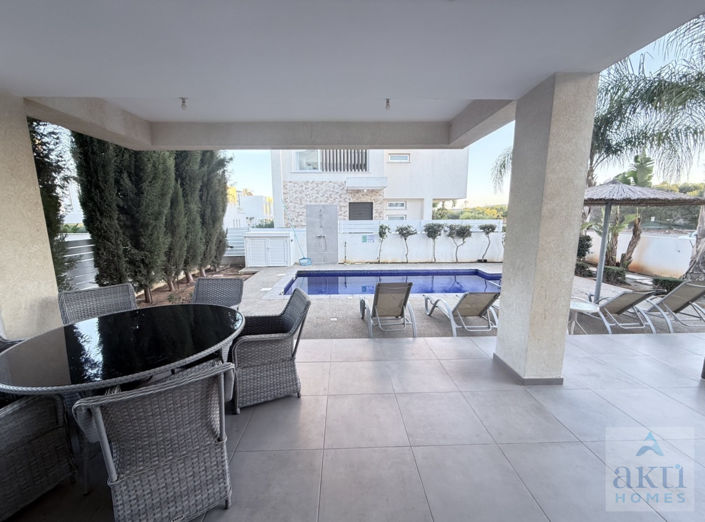 Image No.26-3 Bed Villa for sale