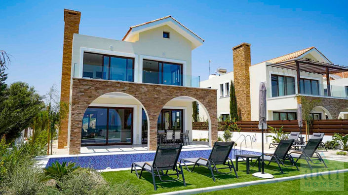 Image No.1-5 Bed Villa for sale
