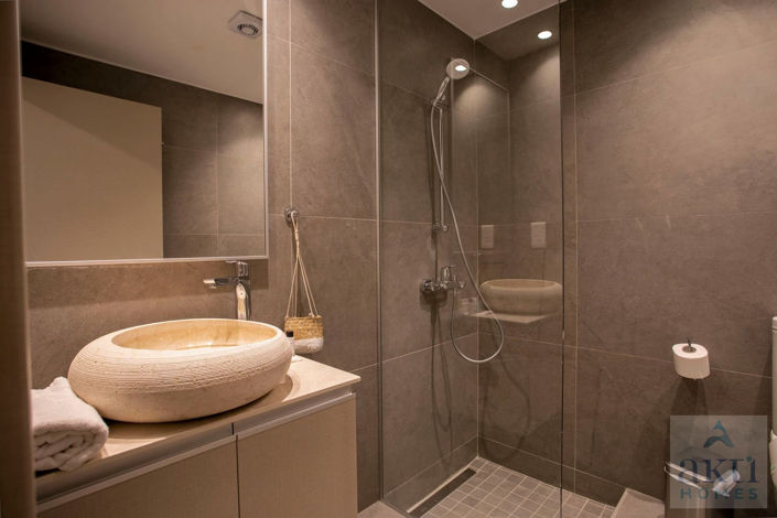 Image No.13-5 Bed Villa for sale