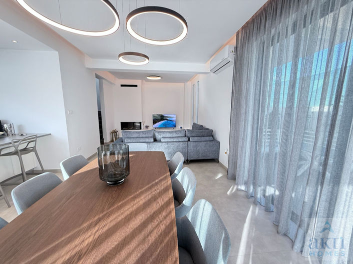 Image No.9-3 Bed Villa for sale