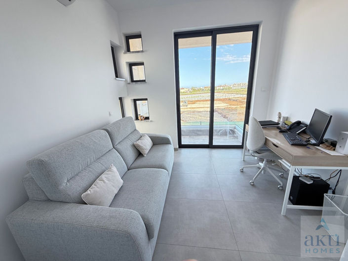 Image No.21-3 Bed Villa for sale