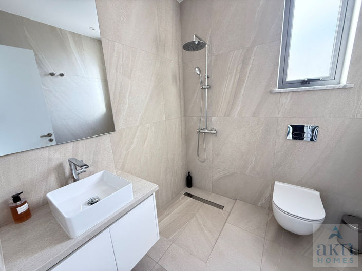 Image No.22-3 Bed Villa for sale