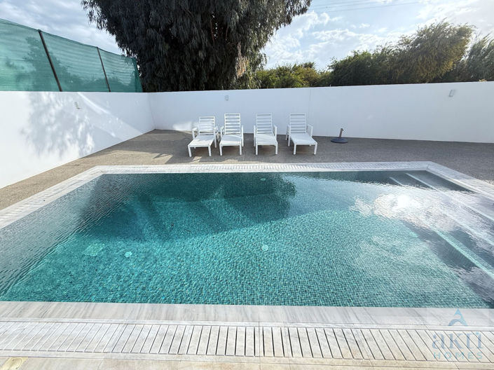 Image No.31-3 Bed Villa for sale