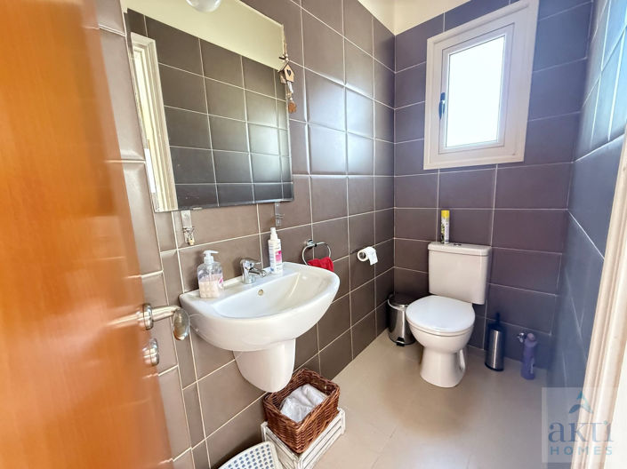 Image No.22-2 Bed Villa for sale