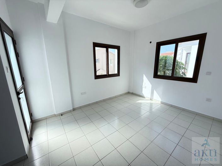 Image No.12-3 Bed Villa for sale