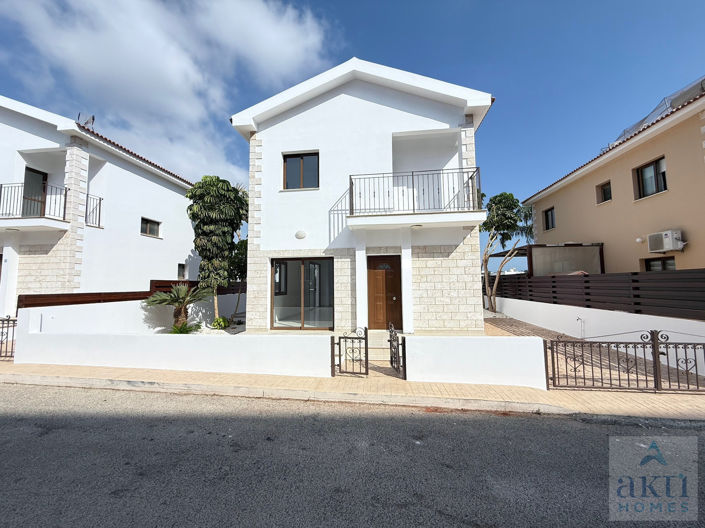 Image No.19-3 Bed Villa for sale