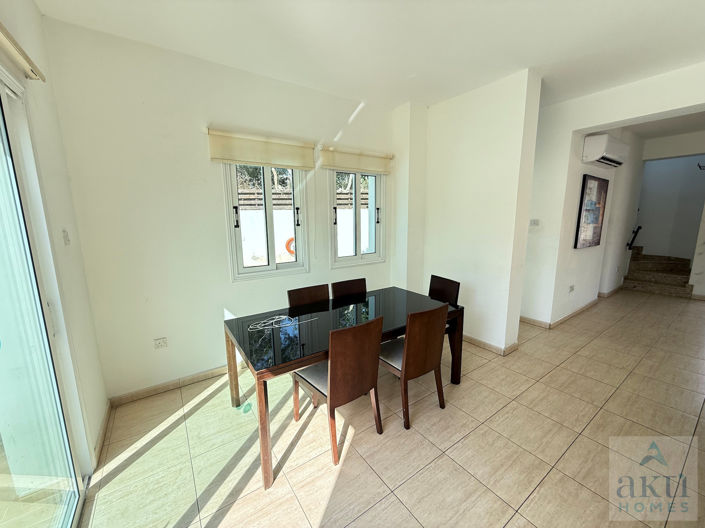 Image No.10-3 Bed Villa for sale